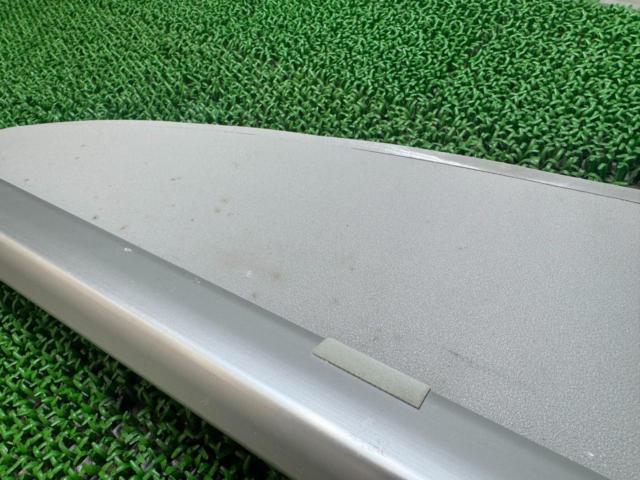 Toyota genuine parts for Prius/30 series
Tonneau cover