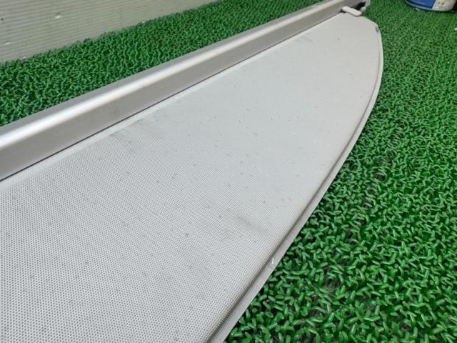 Toyota genuine parts for Prius/30 series
Tonneau cover