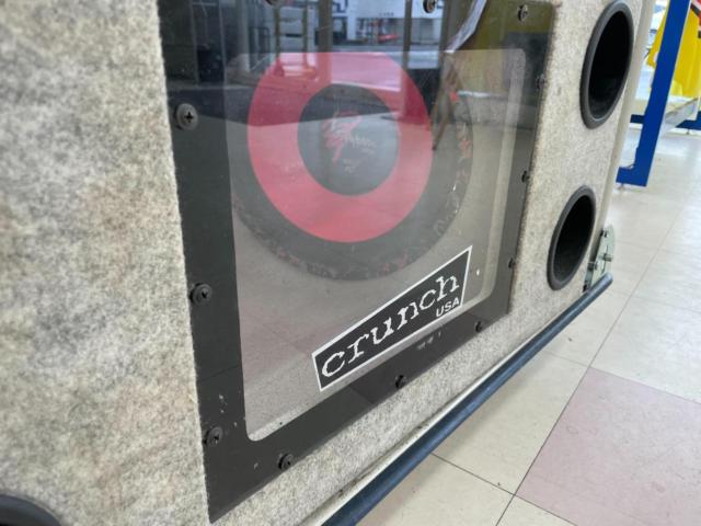 crunch
USA
Subwoofer
With BOX