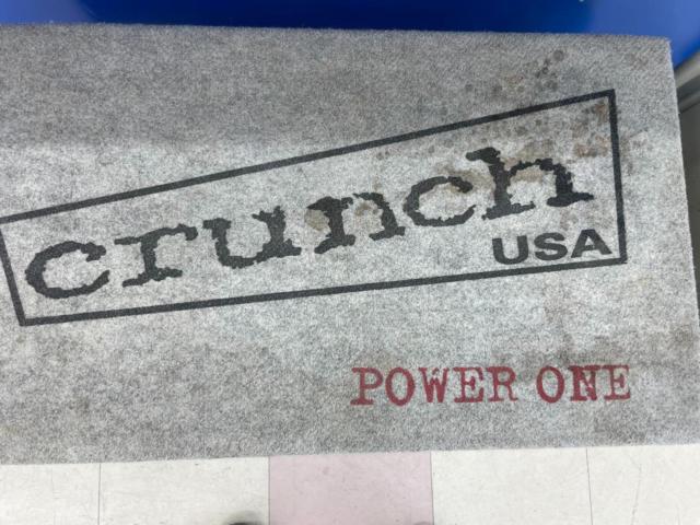 crunch
USA
Subwoofer
With BOX