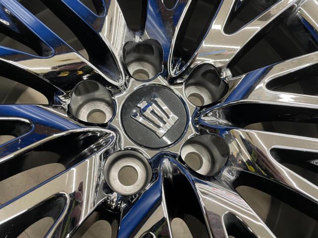 TOYOTA クラウン/220系 Gエグゼクティブ 純正ホイール  + YOKOHAMA ADVAN dB V553 E+