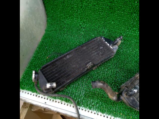 SUZUKI
TS125/model/year unknown
Genuine radiator
Right and left