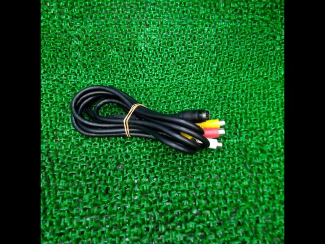 TFTs with defects
12.1-inch LCD
Flip down monitor