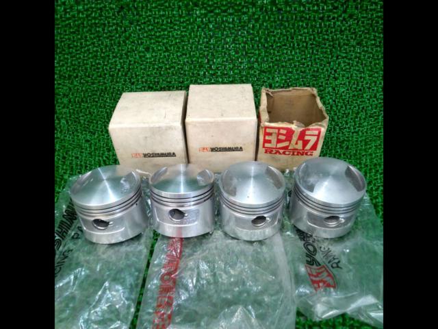 YOSHIMURACB750Four
812cc
Bore-up piston only