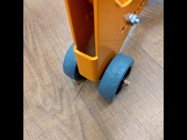 DAYTONA Rear Maintenance Stand