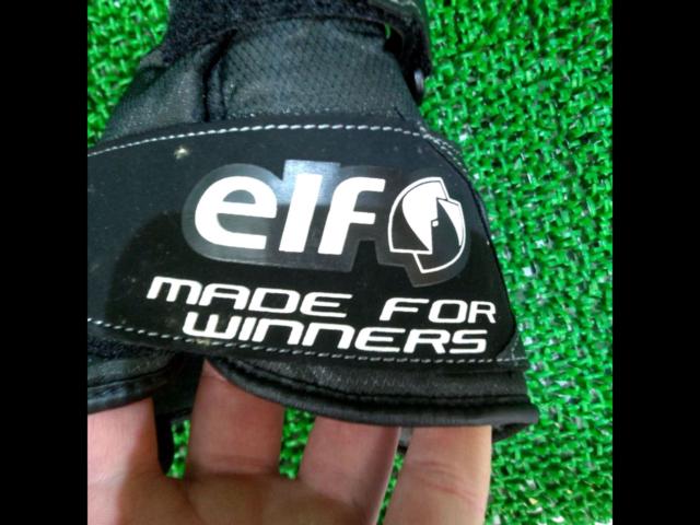 elf
Winter Gloves
Black x yellow stitch
Size: L