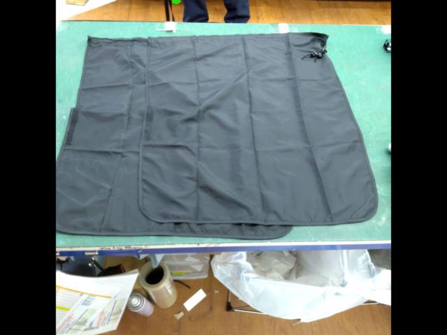 Unknown Manufacturer
General-purpose curtain
Four