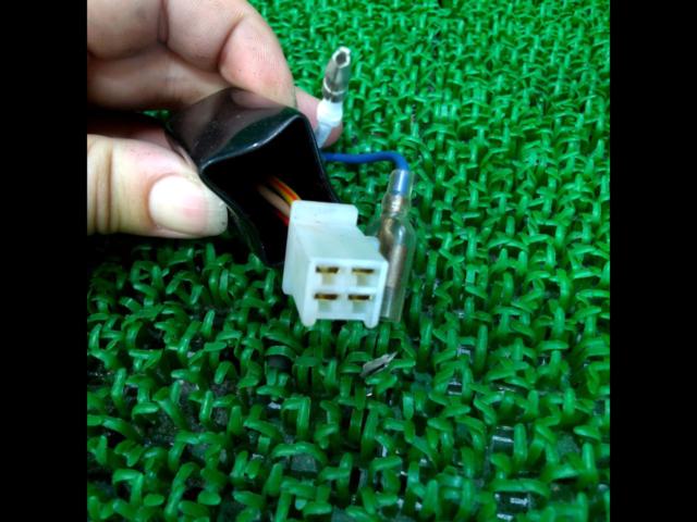 Unknown Manufacturer
Handle switch
Right and left
