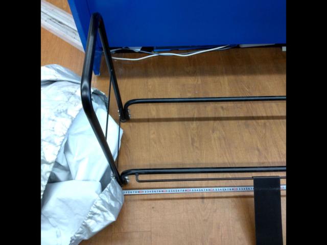 Unknown Manufacturer
Tire rack
Size: 110 cm