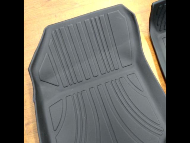 【MENIIKAR】RAV4/50系 3Dフロアマット 1列目+2列目