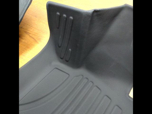 【MENIIKAR】RAV4/50系 3Dフロアマット 1列目+2列目