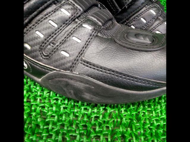 elf riding shoes
Size: 25.5cm