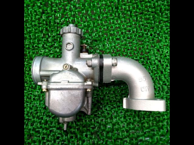 MIKUNIVM22
Carburetor/Intake Manifold