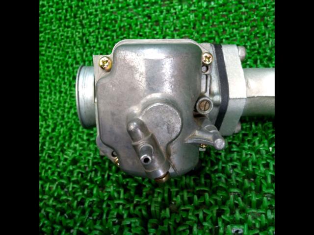 MIKUNIVM22
Carburetor/Intake Manifold