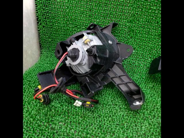 Toyota genuine Alphard/20 series
Previous period
Genuine fog lamp