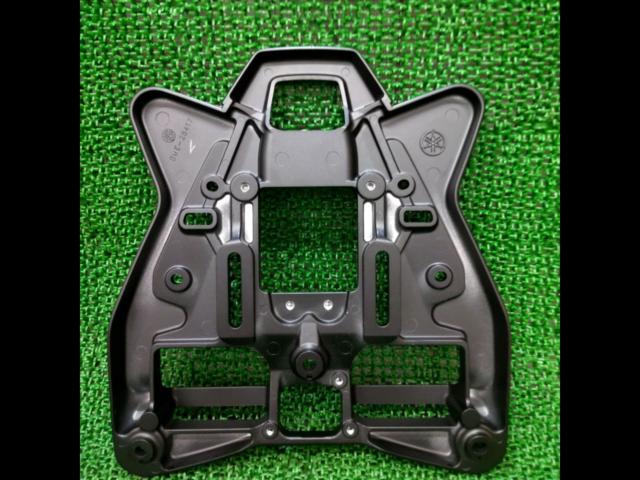 Y’S
GEARQ5KYSK127E01
Trunk Mount Plate