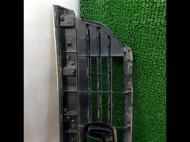 Honda Vamos/HM1
Late version
Genuine grill