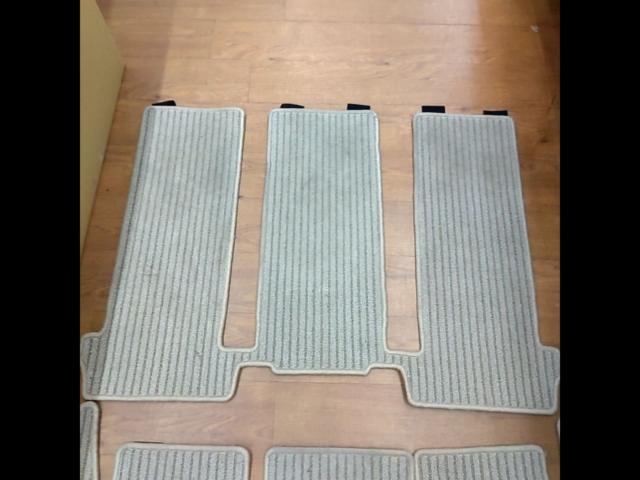 Unknown Manufacturer
Toyota Voxy/90 series
Floor mat