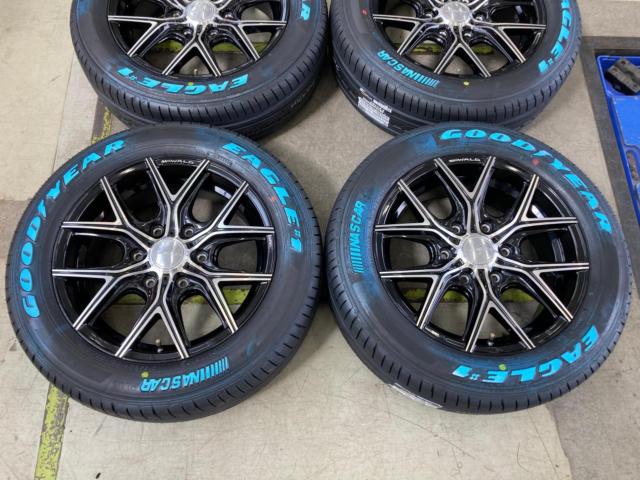 WALD
ILLIMA
I 11 -C
Black / polished
+
GOODYEAR
EAGLE
NASCAR
# 1