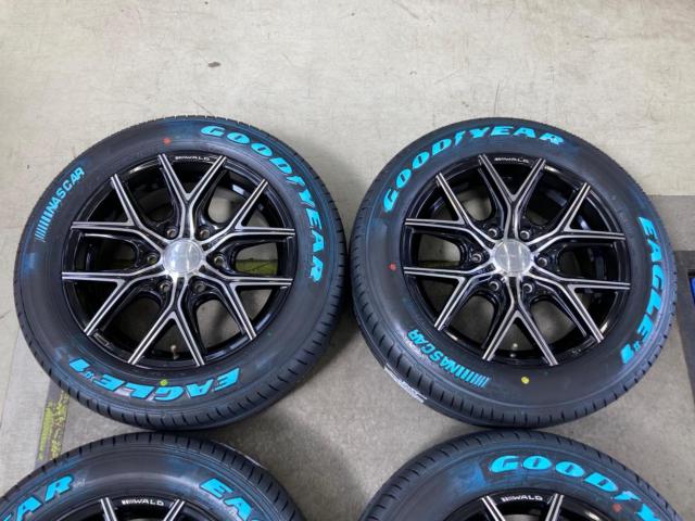 WALD
ILLIMA
I 11 -C
Black / polished
+
GOODYEAR
EAGLE
NASCAR
# 1