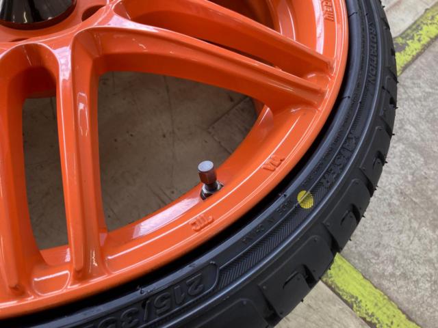 weds
WedsSport
SA-77R
Custom color orange
+
KENDA
KR 20