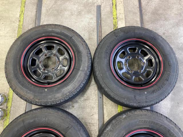 RADIANCE
Steel wheel
+
BRIDGESTONE
V600