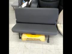 Toyota genuine rear seat
Hiace 200
Due to its large size (DX), this item cannot be shipped to private residences.