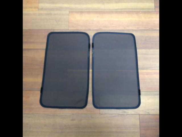 Unknown Manufacturer
Vehicle-specific sunshades
Suzuki Jimny JB74W