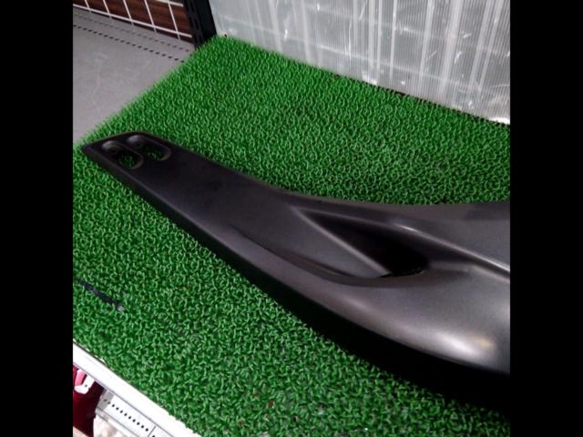 YAMAHA
T-MAX500
Genuine side cowl right
Cover