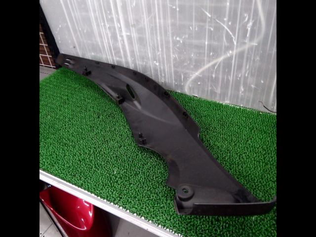 YAMAHA
T-MAX500
Genuine side cowl right
Cover