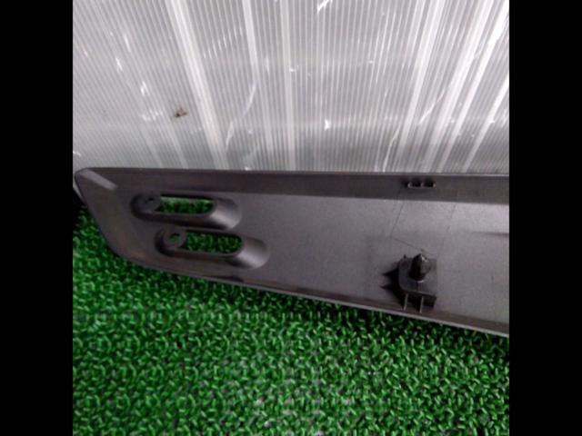 YAMAHA
T-MAX500
Genuine side cowl right
Cover