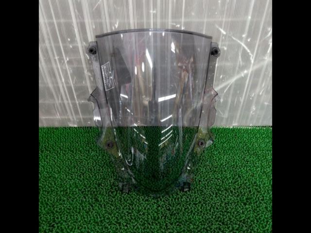 YAMAHA
YZF-R3
Genuine
Windshield