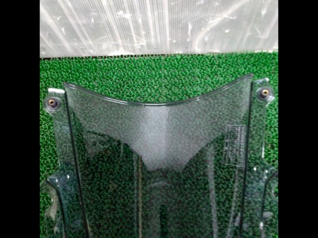 YAMAHA
YZF-R3
Genuine
Windshield