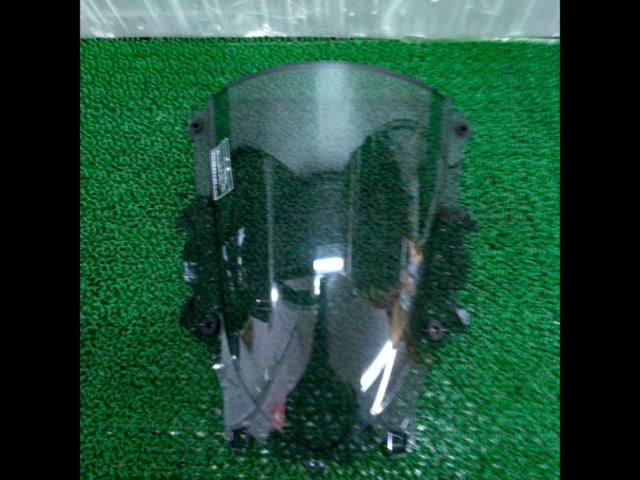 YAMAHA
YZF-R3
Genuine
Windshield