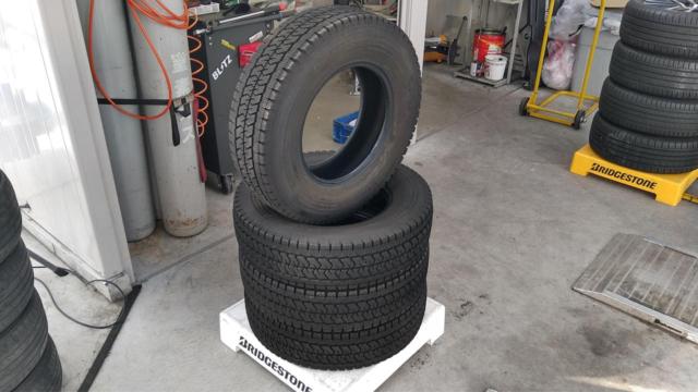 BRIDGESTONE
BLIZZAK
VL10
4/4