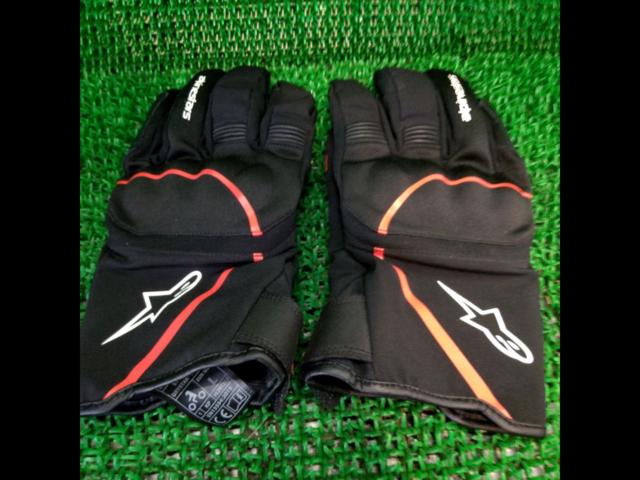 Size: M
Alpinestars
SYNCRO
V2
DRYSTAR
GLOVES