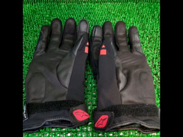 Size: M
Alpinestars
SYNCRO
V2
DRYSTAR
GLOVES