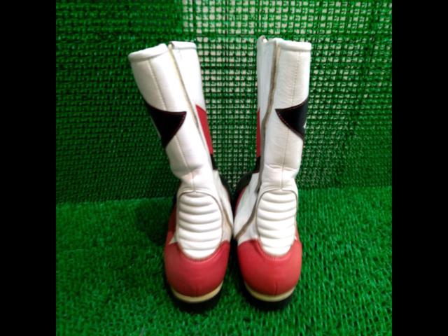 Size: Unknown
NANKAI
Racing boots