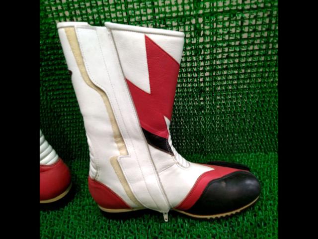 Size: Unknown
NANKAI
Racing boots