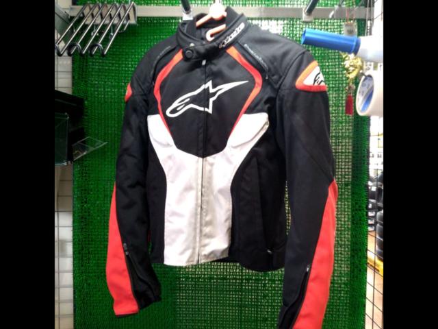 Size S Alpinestars
T-JAWS
WATERPROOF
Jacket