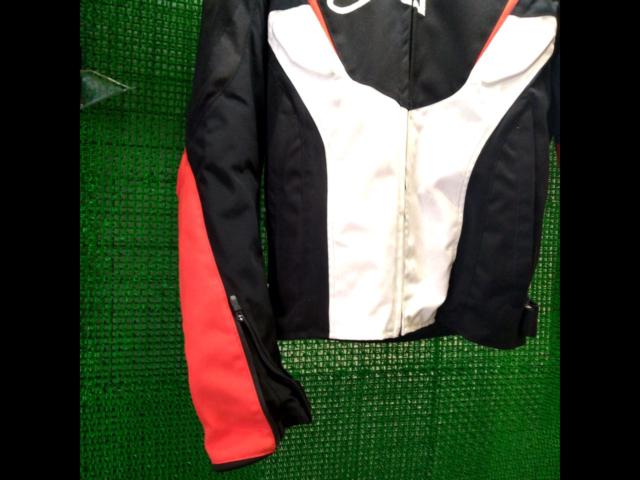 Size S Alpinestars
T-JAWS
WATERPROOF
Jacket