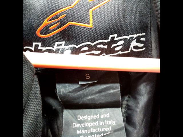 Size S Alpinestars
T-JAWS
WATERPROOF
Jacket