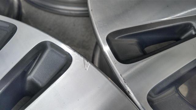 SUBARU (Subaru genuine)
Revu~ogu / VM system
SmartEdition genuine wheels