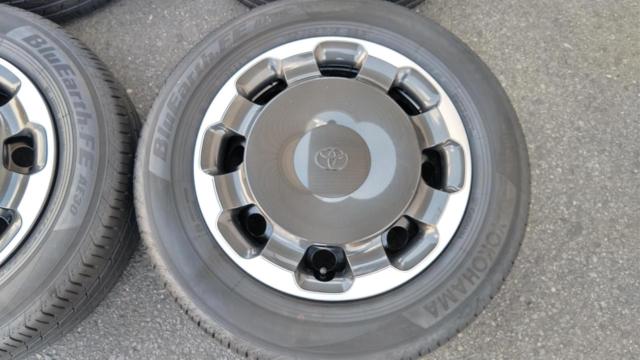 トヨタ シエンタ/10系 純正スチール + YOKOHAMA BluEarth-FE AE30