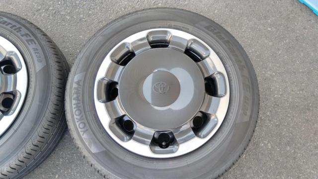 トヨタ シエンタ/10系 純正スチール + YOKOHAMA BluEarth-FE AE30