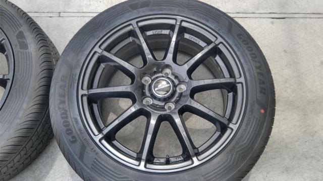 with unused tire  
A-TECH
SCHNEIDER
StaG
+
GOODYEAR
ASSURANCE
MAXGUARD
