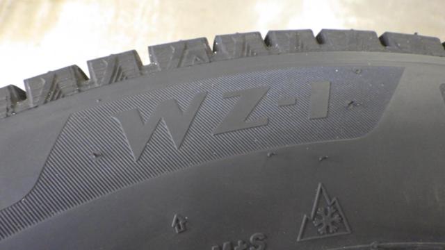 BRIDGESTONE BLIZZAK
WZ-1