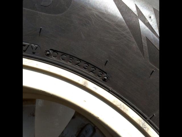 BRIDESTONE
BLIZZAK
DM-V3
One tire only