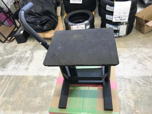 ASTRO
PRODUCTS Off-road bike stand