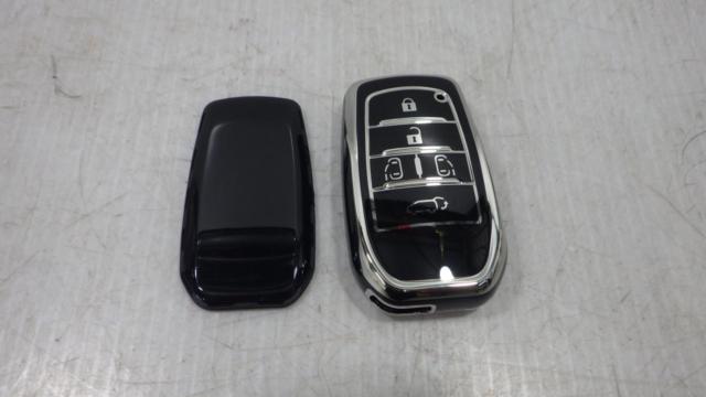 【メーカー不明】ソフトキーケース 90系ノア/ヴォクシー 